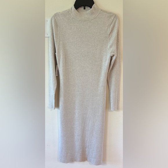 Sonoma Women’s Beige Ribbed Long Sleeve Maternity Dress NWT Size Maternity L - Picture 5 of 7